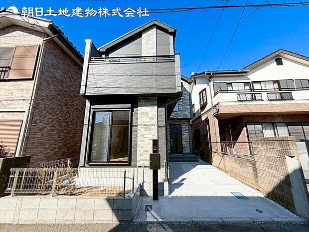 すぐの見学や資料請求など、お気軽にお問い合わせください