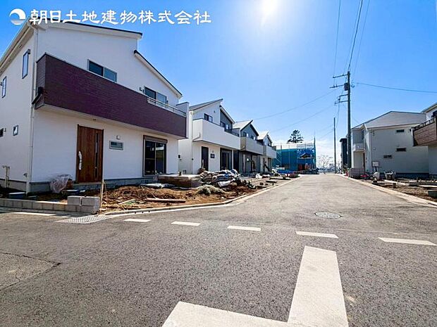 すぐの見学や資料請求など、お気軽にお問い合わせください