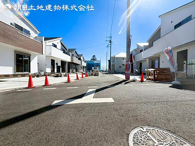 すぐの見学や資料請求など、お気軽にお問い合わせください