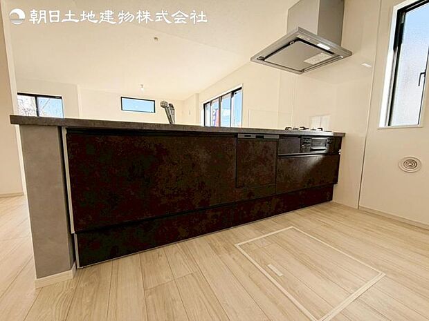 すぐの見学や資料請求などお気軽にお問い合わせお待ちしております
