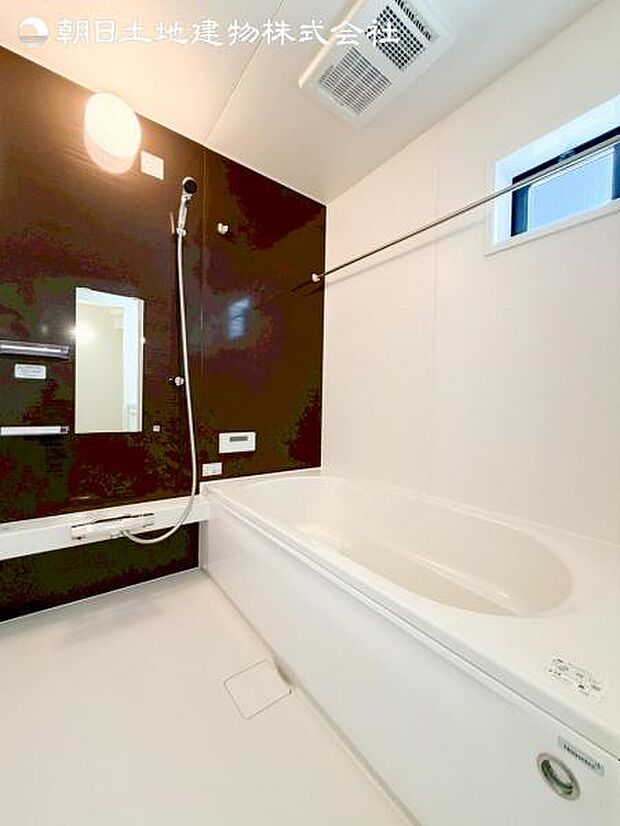 すぐの見学や資料請求などお気軽にお問い合わせお待ちしております