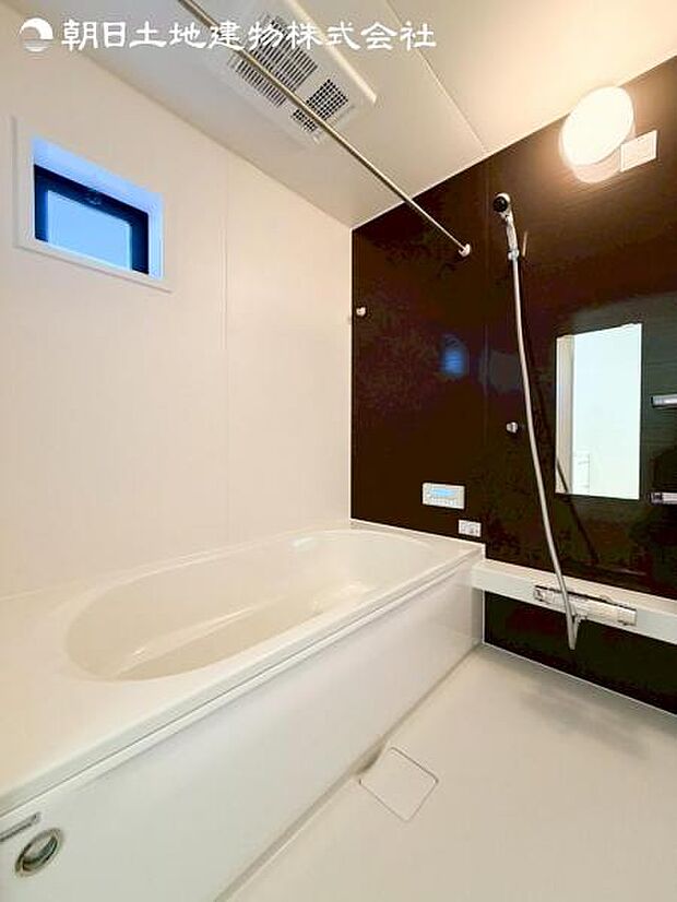 すぐの見学や資料請求などお気軽にお問い合わせお待ちしております