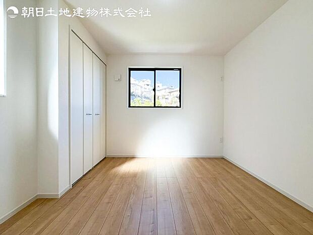 すぐの見学や資料請求などお気軽にお問い合わせお待ちしております