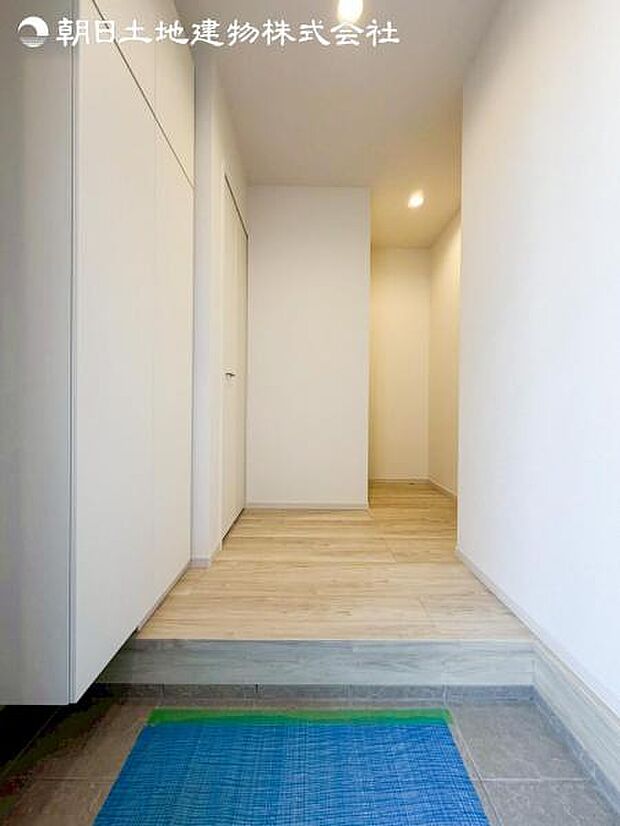 すぐの見学や資料請求など、お気軽にお問い合わせください