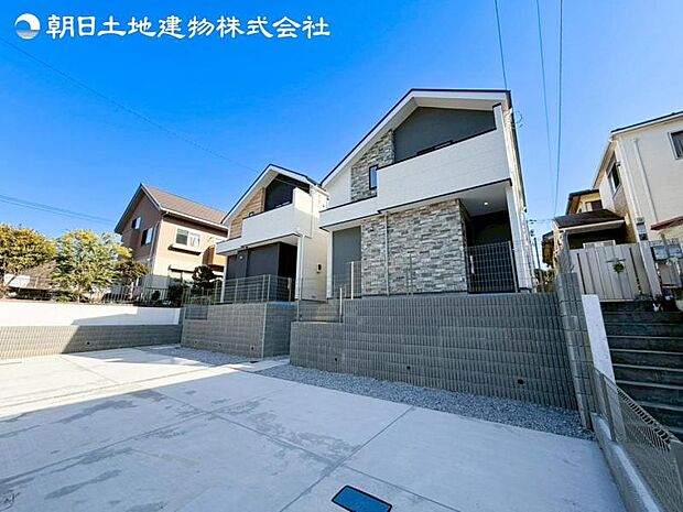 すぐの見学や資料請求など、お気軽にお問い合わせください