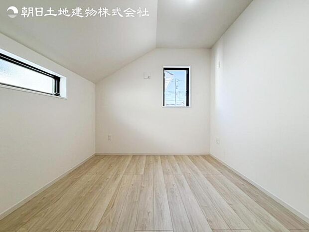 すぐの見学や資料請求など、お気軽にお問い合わせください