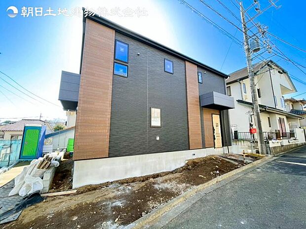 すぐのご見学や資料請求など、お気軽にお問い合わせください