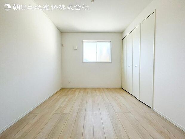 すぐの見学や資料請求などお気軽にお問い合わせお待ちしております