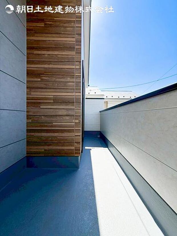 すぐのご見学や資料請求など、お気軽にお問い合せください