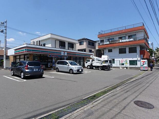 セブンイレブン大和南林間7丁目店まで約689ｍ