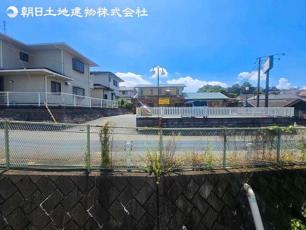 すぐの見学や資料請求など、お気軽にお問い合わせください