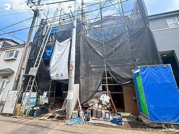 すぐのご見学や資料請求など、お気軽にお問い合せください