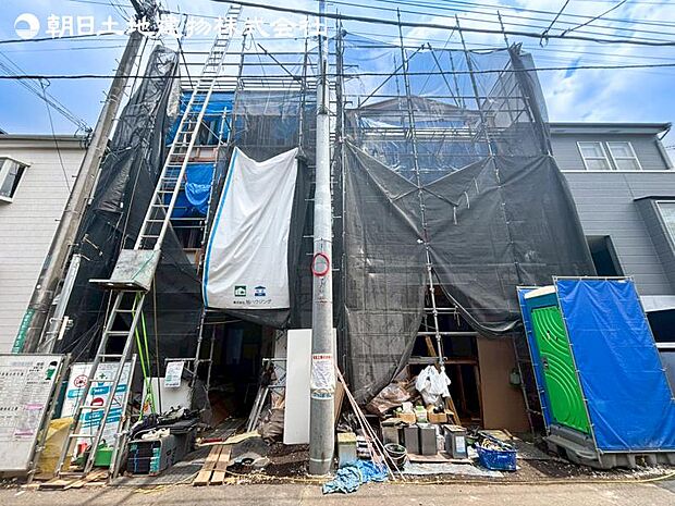 すぐのご見学や資料請求など、お気軽にお問い合せください