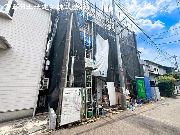 すぐのご見学や資料請求など、お気軽にお問い合せください