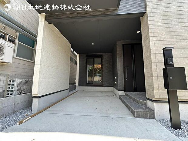 すぐのご見学や資料請求など、お気軽にお問い合せください