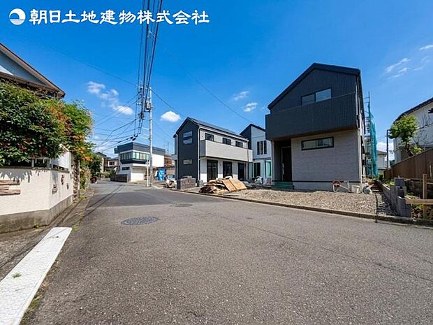 すぐのご見学や資料請求など、お気軽にお問い合わせください。