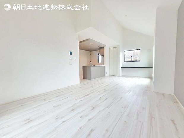 すぐのご見学や資料請求など、お気軽にお問い合わせください。