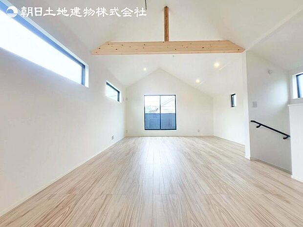 すぐのご見学や資料請求など、お気軽にお問い合わせください。