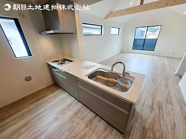 すぐのご見学や資料請求など、お気軽にお問い合わせください。