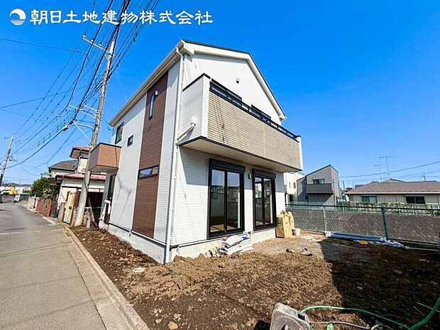 すぐのご見学や資料請求などお気軽にお問い合わせください