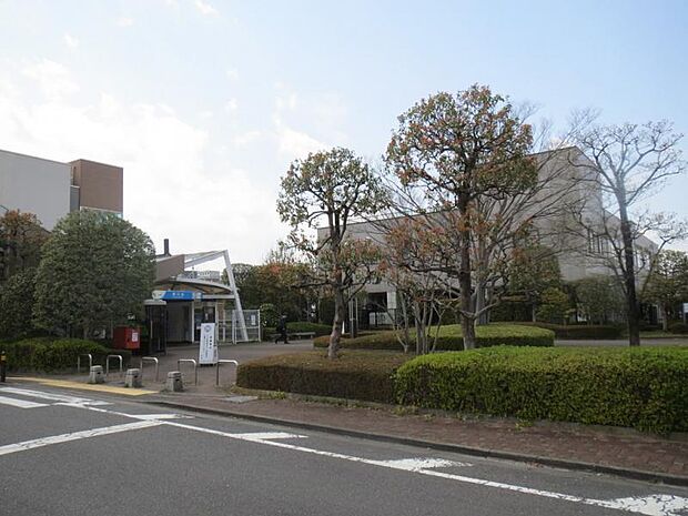 黒川駅まで約1850m