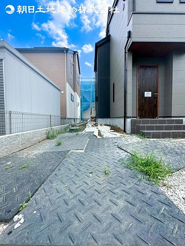 すぐの見学や資料請求など、お気軽にお問い合わせください