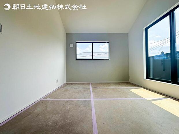 すぐの見学や資料請求など、お気軽にお問い合わせください
