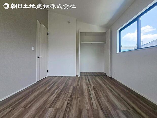 すぐの見学や資料請求など、お気軽にお問い合わせください