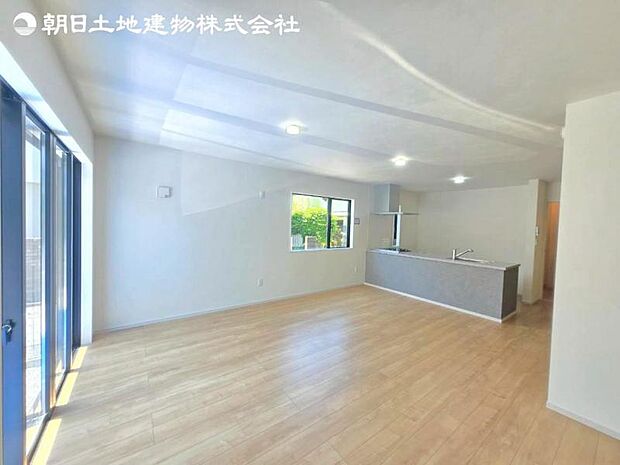 すぐの見学や資料請求など、お気軽にお問い合わせください