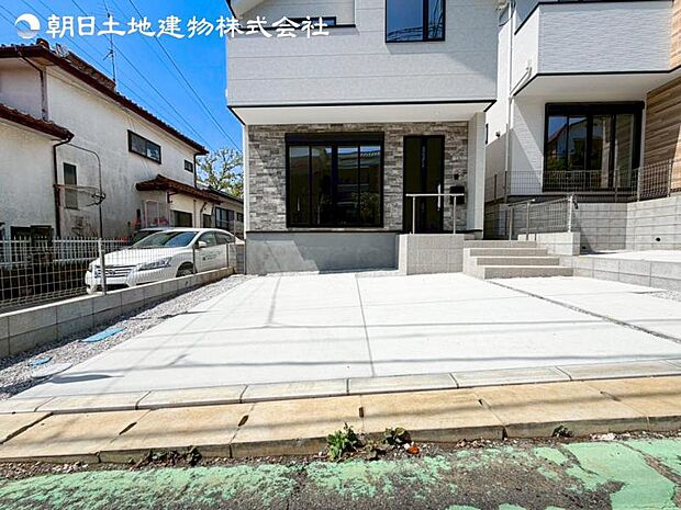 すぐのご見学や資料請求など、お気軽にお問い合わせください