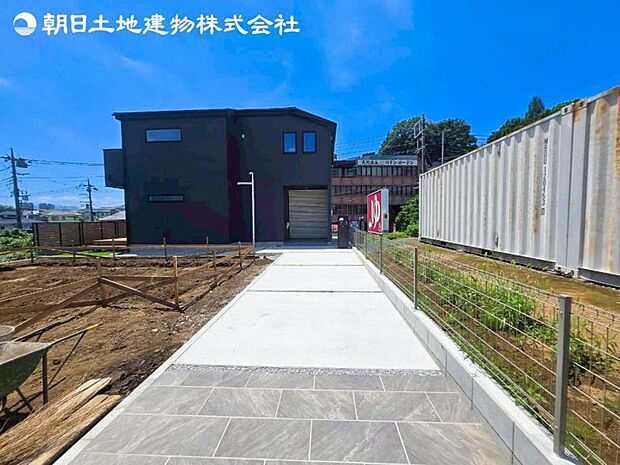 すぐのご見学や資料請求など、お気軽にお問い合わせください