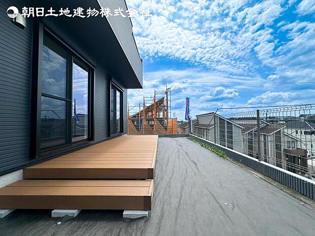 すぐの見学や資料請求など、お気軽にお問い合わせください