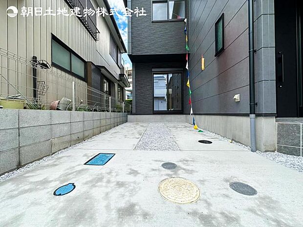 すぐの見学や資料請求など、お気軽にお問い合わせください