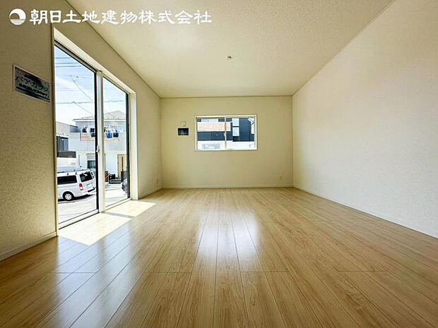 すぐの見学や資料請求など、お気軽にお問い合わせください