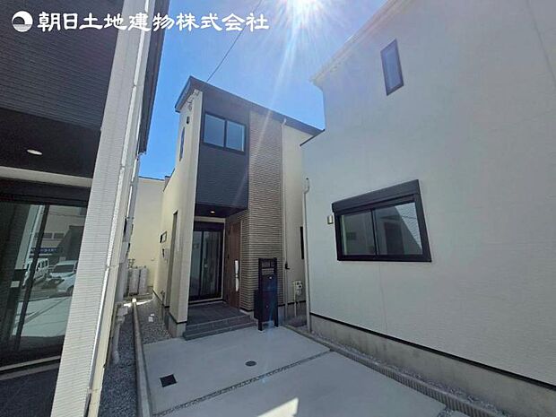 すぐのご見学や資料請求など、お気軽にお問い合わせください。