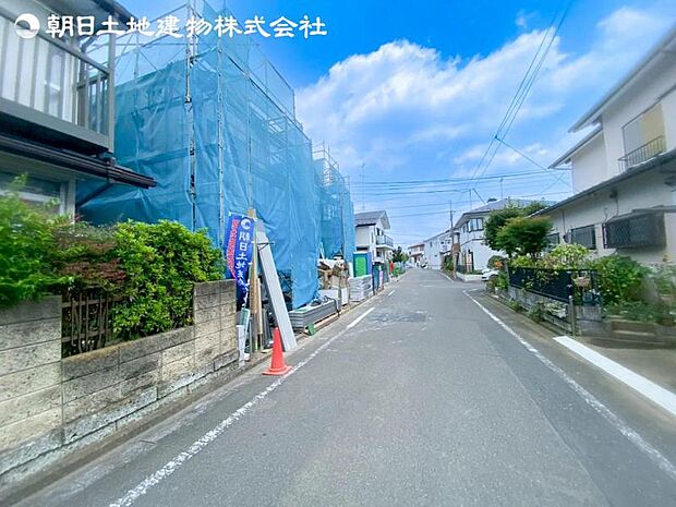 すぐの見学や資料請求など、お気軽にお問い合わせください