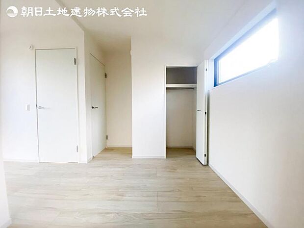 すぐの見学や資料請求など、お気軽にお問い合わせください