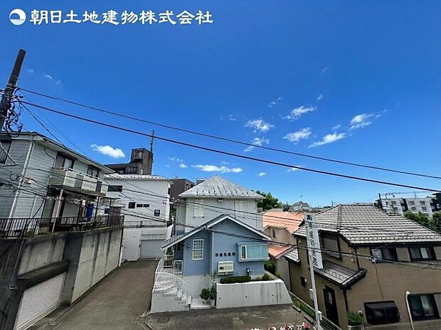 すぐの見学や資料請求など、お気軽にお問い合わせください