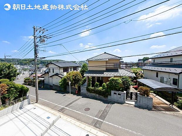 すぐの見学や資料請求など、お気軽にお問い合わせください