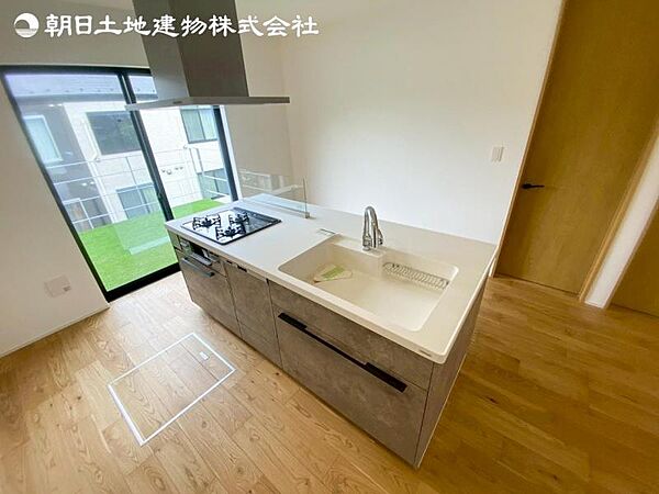 すぐの見学や資料請求など、お気軽にお問い合わせください