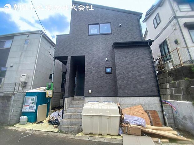 すぐの見学や資料請求など、お気軽にお問い合わせください