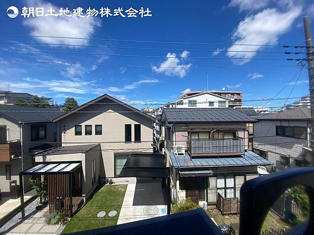 すぐの見学や資料請求など、お気軽にお問い合わせください