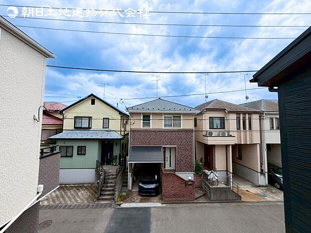すぐのご見学や資料請求など、お気軽にお問い合わせください