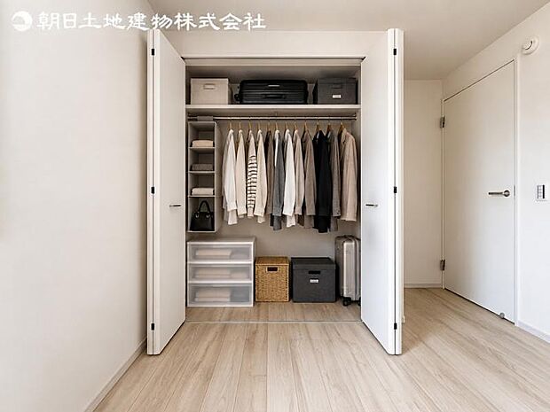 本画像はCGで作成しており、実際に現地に家具は置かれておりません。尚価格に家具は含まれておりません。