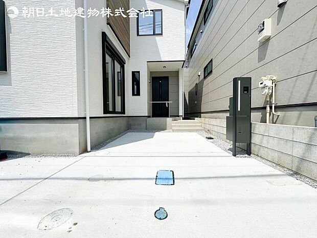 すぐの見学や資料請求など、お気軽にお問い合わせください