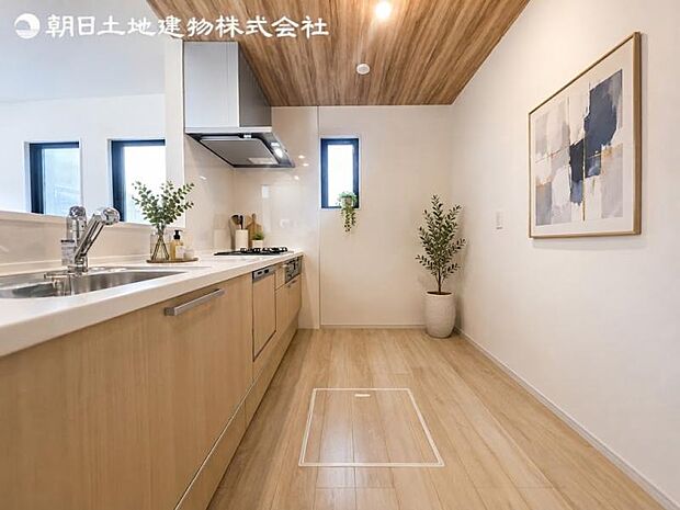 本画像はCGで作成しており、実際に現地に家具は置かれておりません。尚価格に家具は含まれておりません。