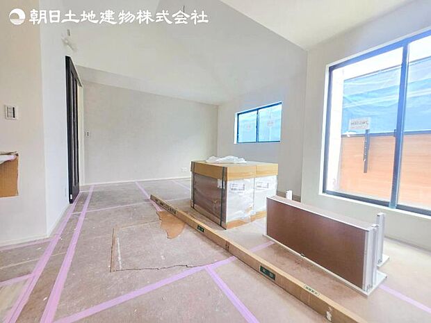 すぐの見学や資料請求など、お気軽にお問い合わせください