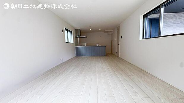 すぐの見学や資料請求など、お気軽にお問い合わせください