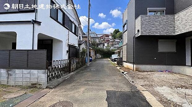 すぐの見学や資料請求など、お気軽にお問い合わせください