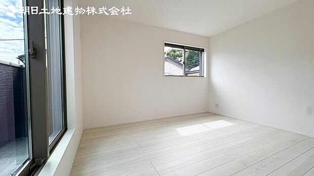 すぐの見学や資料請求など、お気軽にお問い合わせください